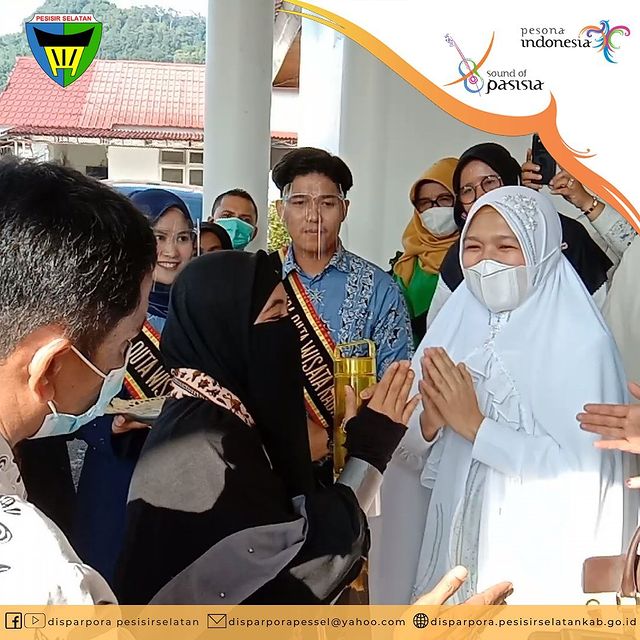 Kajian akbar jelang Ramadhan di Rumah Dinas Bupati Pessel bersama Umi Pipik 