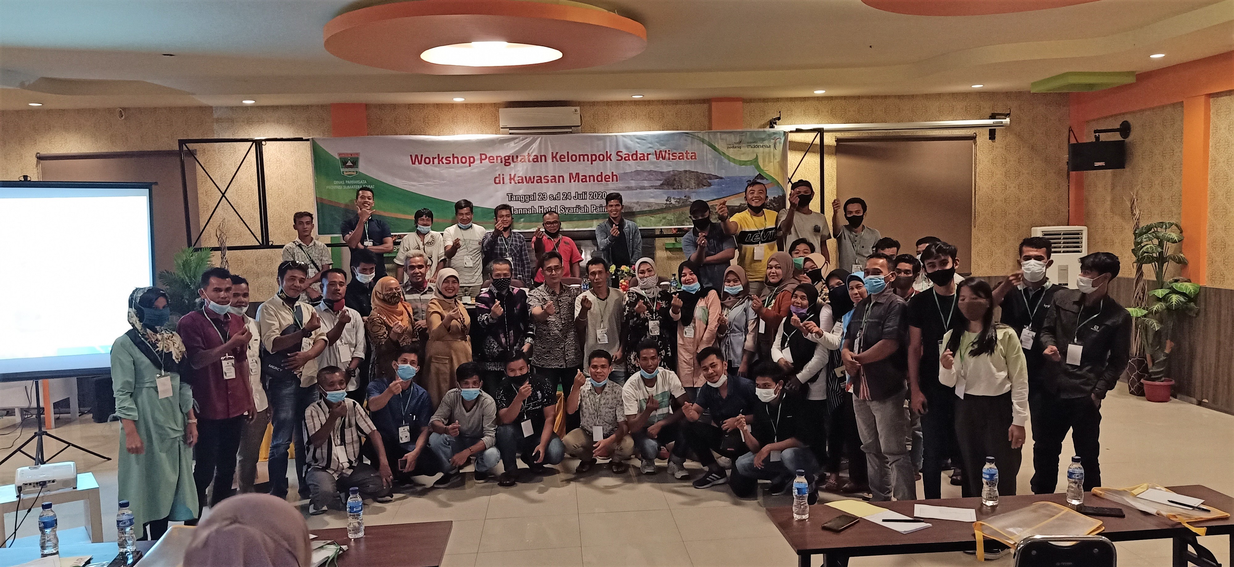 Disparprov Sumbar Gelar Workshop Penguatan Pokdarwis di Pesisir Selatan