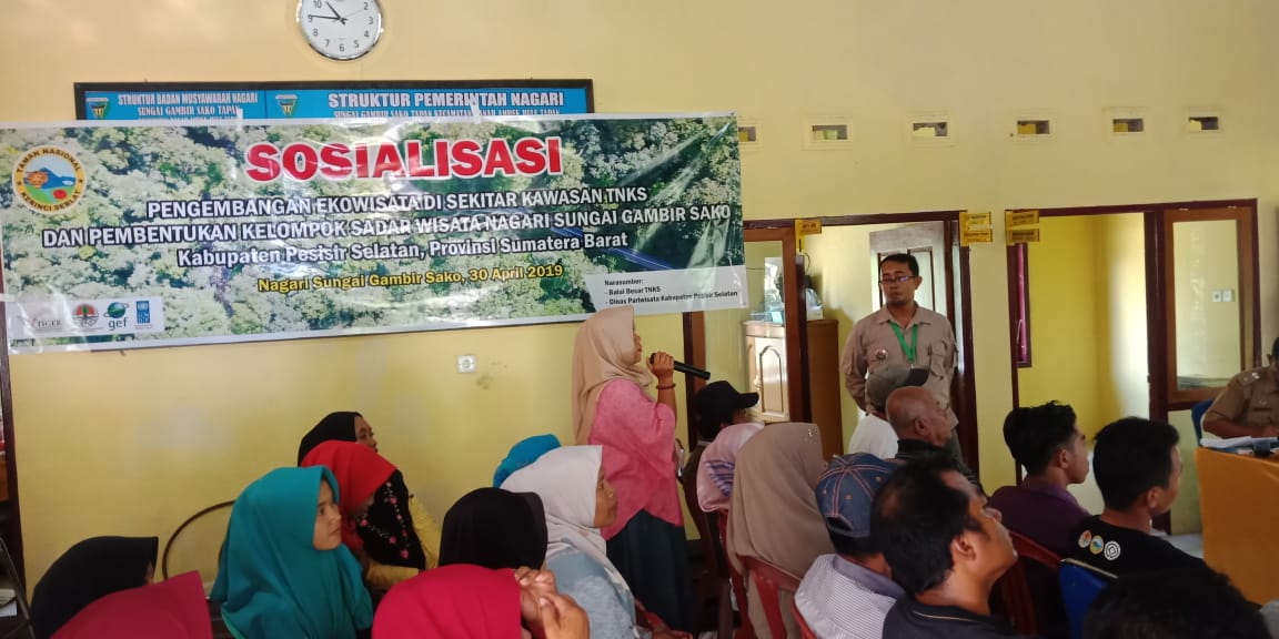 Sosialisasi Pengembangan Ekowisata di Sekitar Kawasan TNKS